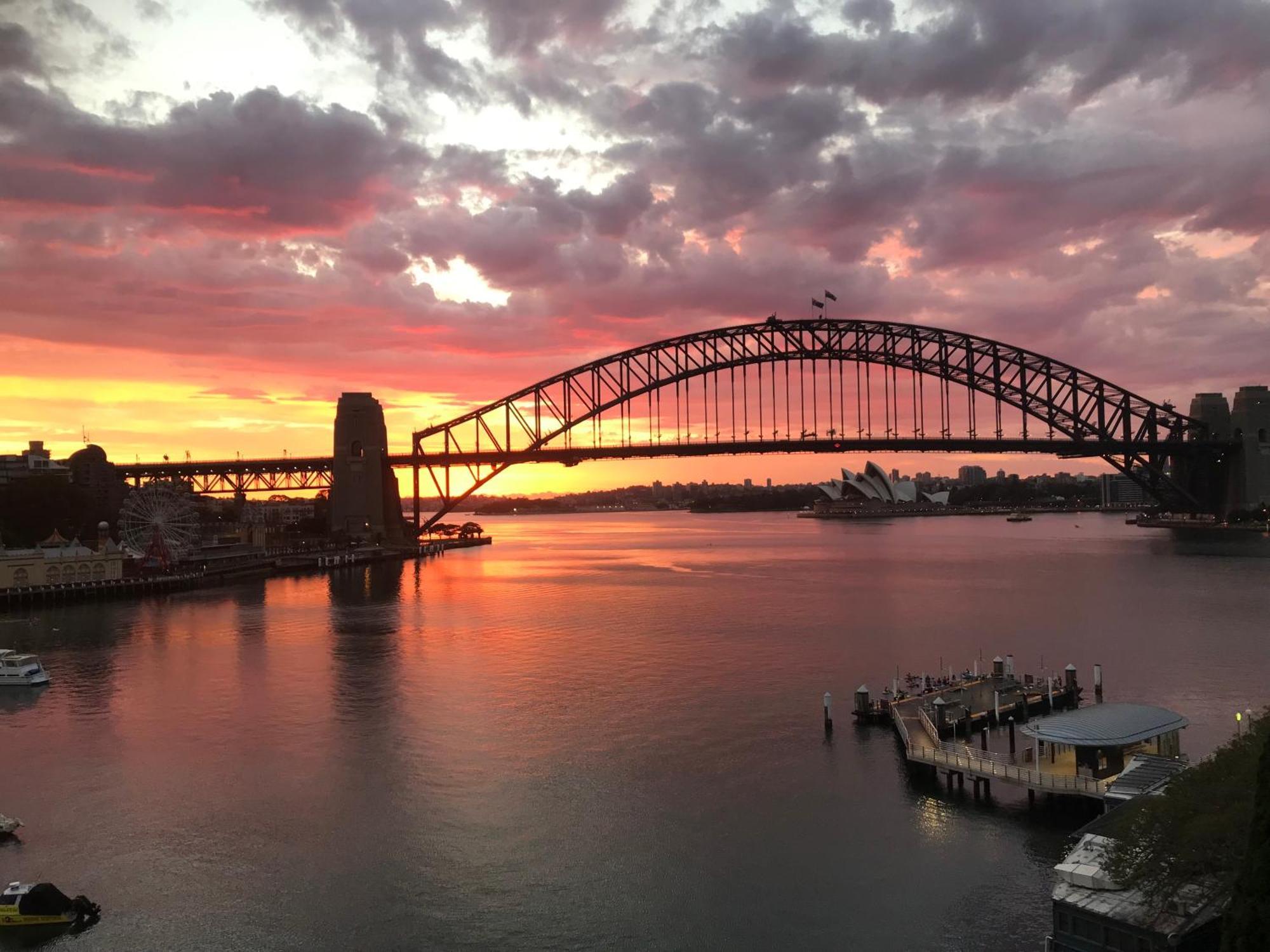 Harbor Bridge And Opera House View Appartamento